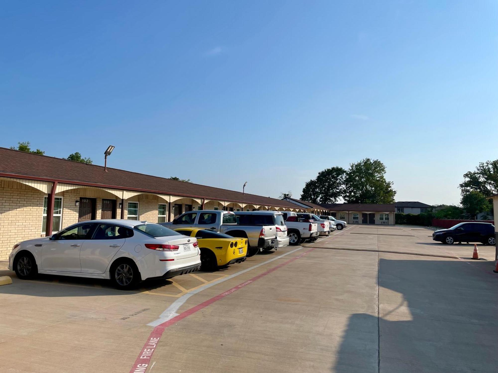Ankur Inn Motel Dallas Exteriör bild